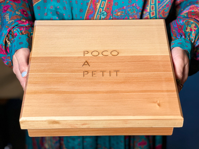 POCO A PETIT（ポコ ア ペティ）　ランチコース　9種の前菜小鉢プレート