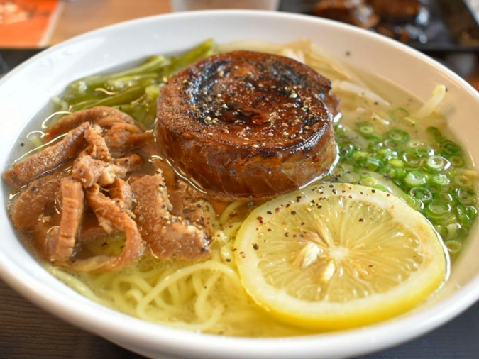 柳川の超人気店「清柳食産」