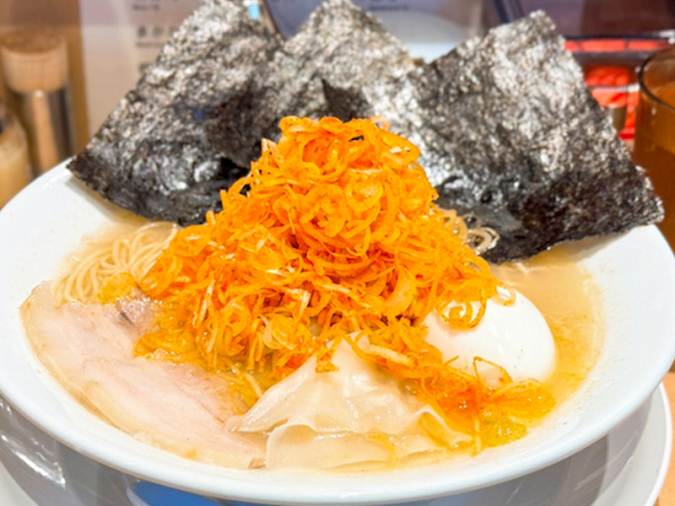 博多らーめん 日助（ひすけ）渡辺通本店
