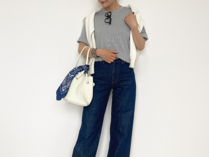 UNIQLOの『エアリズムコットンオーバーサイズTシャツ（5分袖）』×定番デニム
