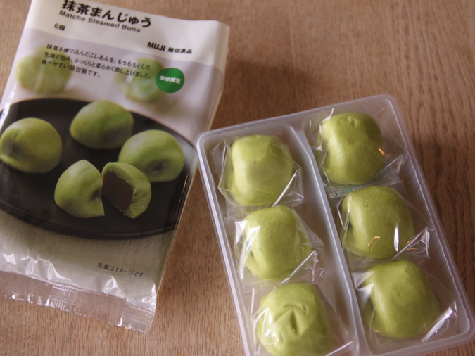 "Mujirushi Ryohin"'s "Matcha Manju"