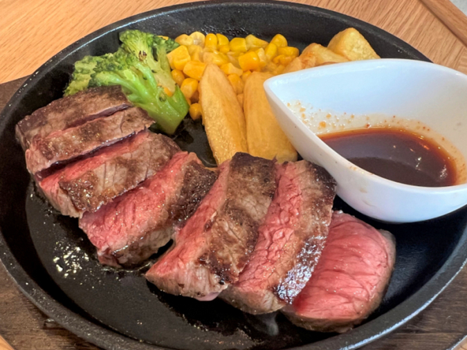 肉グリルノダニク