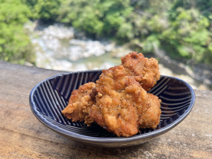 岩屋うどん　鶏もも竜田揚げ