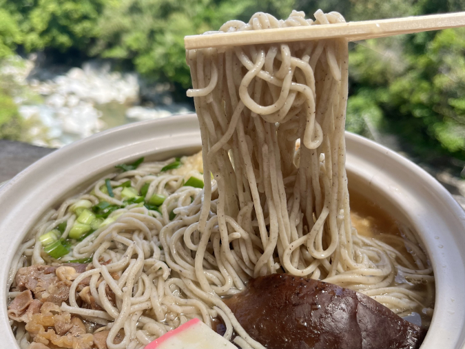 岩屋うどん　山賊そば