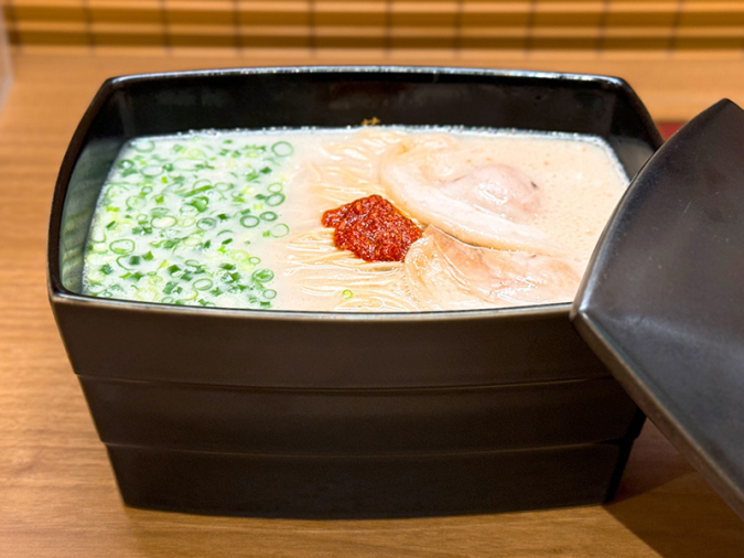 一蘭 キャナルシティ博多店　和風とんこつラーメン