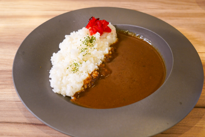 GY CURRY: New beef curry with fragrant spices