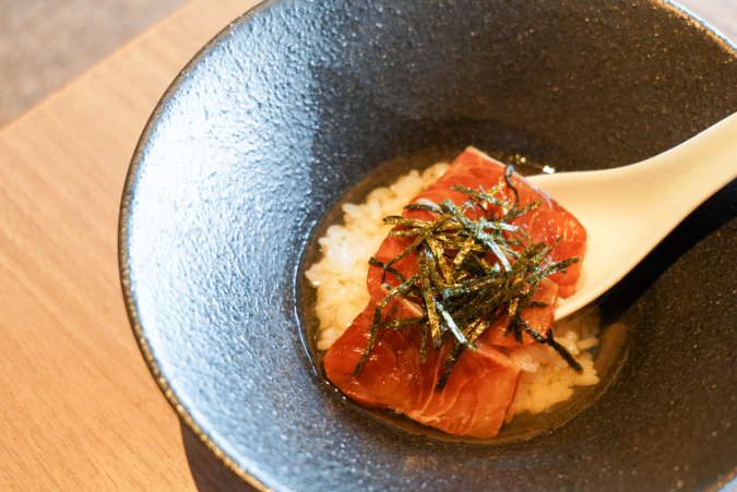 Nabeya: Marinated Hitoyoshi Salmon Rice Bowl