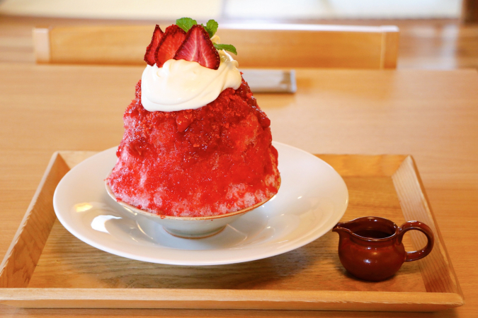 Kajukura Fruit Factory Shirokane (Kajukura) Shaved Ice Amaou Strawberry