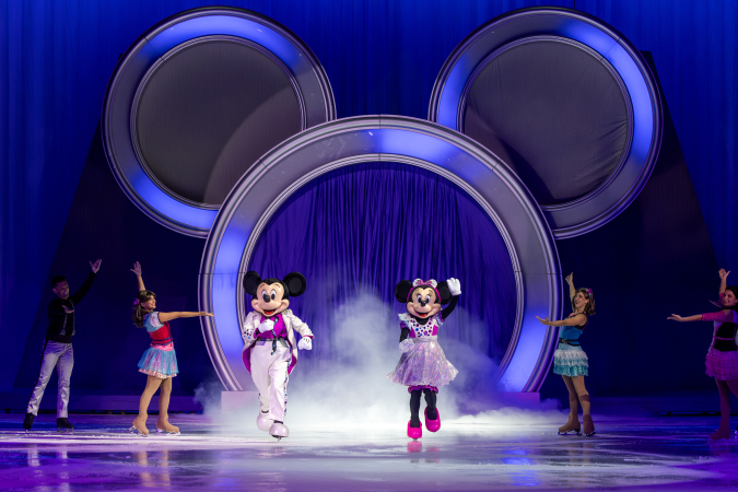 Disney on Ice Mickey Mouse Minnie Mouse