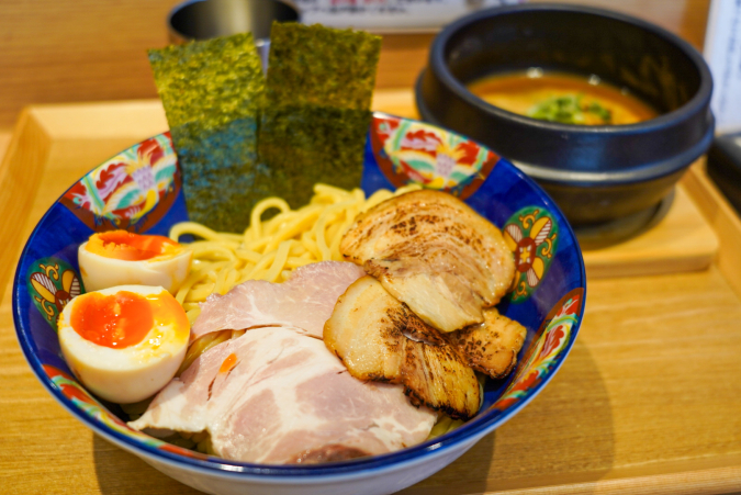 つけ麺 鶏そば 鯔背ヤ：濃厚魚介つけ麺