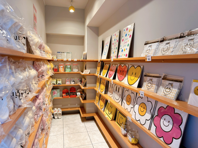 Smile Market Daimyo Store - Miscellaneous goods