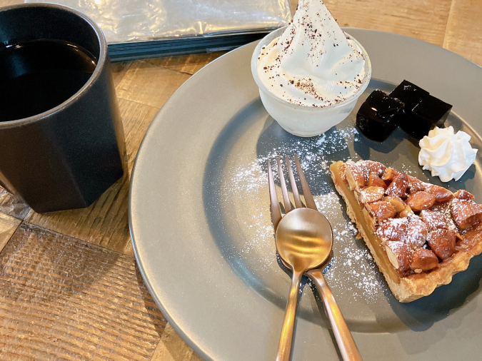 ロースターズラボ　日替わりケーキセット