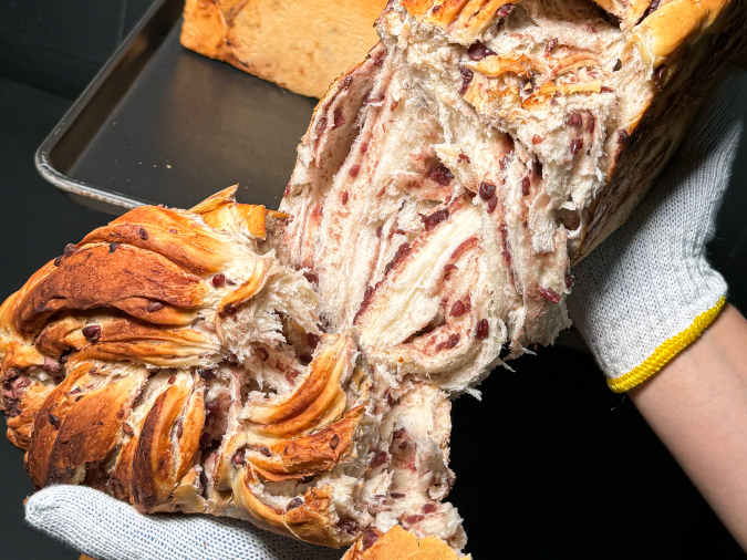 "Wheat and red bean paste" Red bean bread