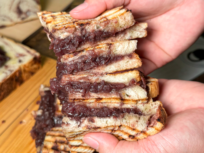 "Wheat and Red Bean Paste" Red Bean Butter Sandwich