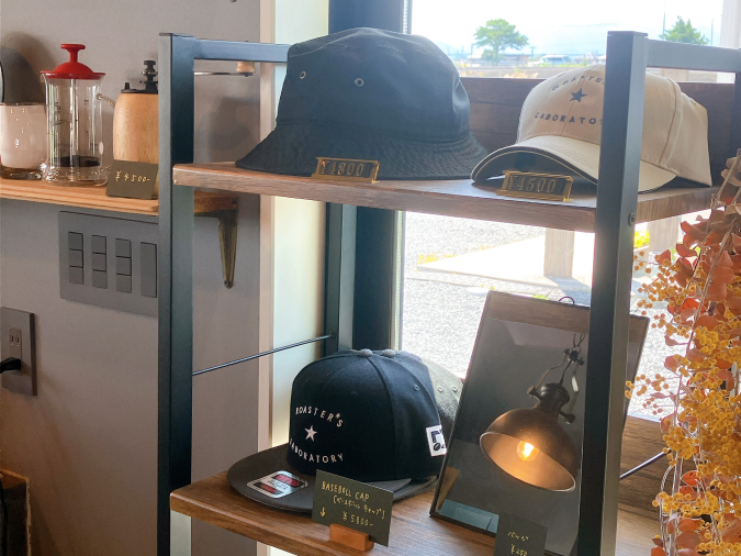 Roasters Lab: In-store merchandise sales