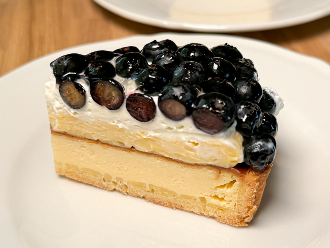 patisserie GREEN LEMON Blueberry Cheese Tart