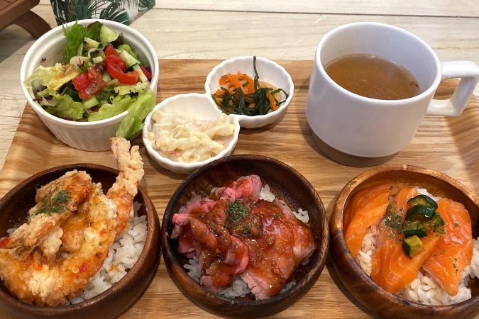 カフェダイニングマカナ　レディースランチ