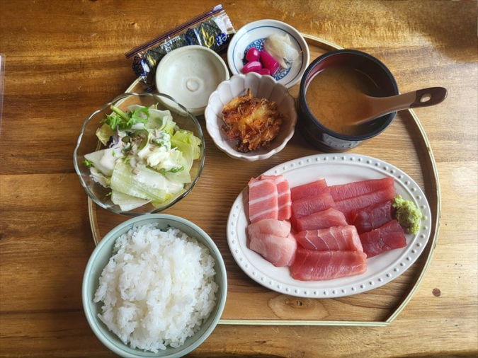 マグロテーブルのランチマグロ定食