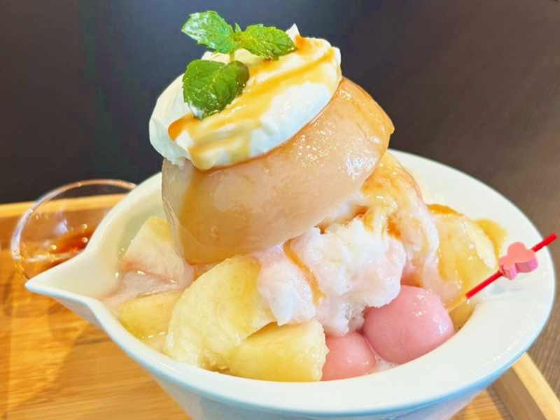 Shunkasasha Day and Season Peach Ice Cream