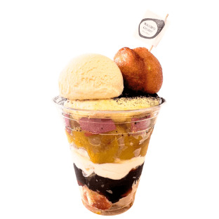 "The 4th Hot! Miyazaki Exhibition" [waimooimo] Haruka Miyakonojo's Tiramisu Parfait - 1,296 yen including tax