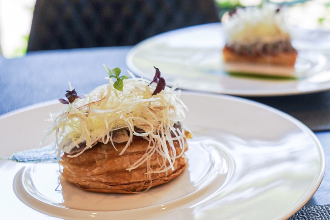 Kodama Seisakusho: Marinated sardine pie tart with salad