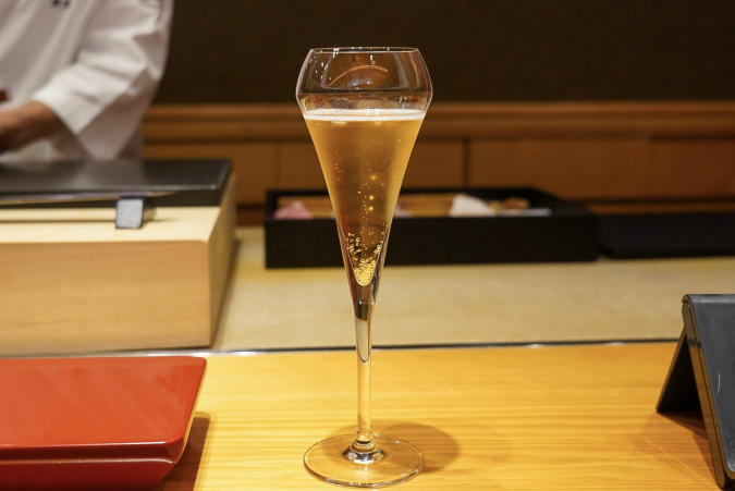 Teruzushi 2nd edition: Non-alcoholic champagne