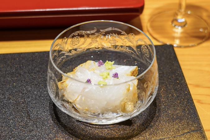 Teruzushi 2nd edition: Grouper sashimi