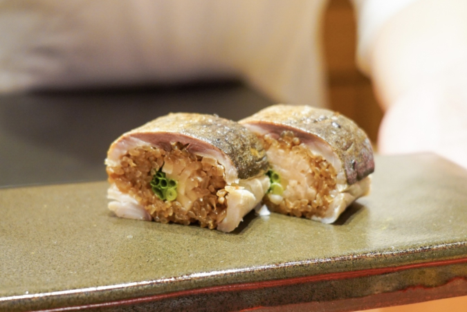 Teruzushi 2nd edition: Mackerel sushi