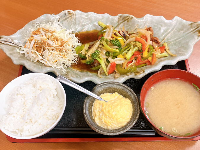 黒酢チキン南蛮たかもとや　彩野菜と黒酢チキン南蛮定食