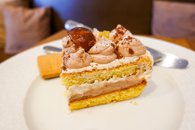 CAKE PASTA & BAR ISUZU CAFE（ケーキパスタ＆バー　いすずカフェ）　モンブラン