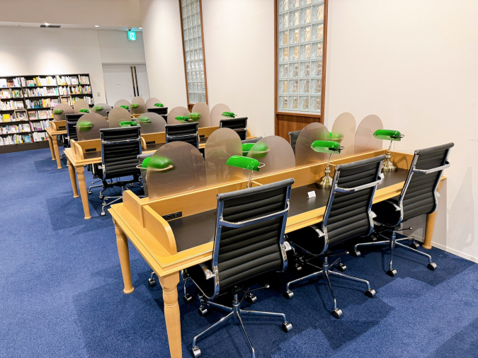 Bunkitsu Fukuoka Tenjin Reading Room