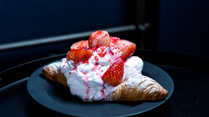 "Strawberry Cheese" Sweet Croissant