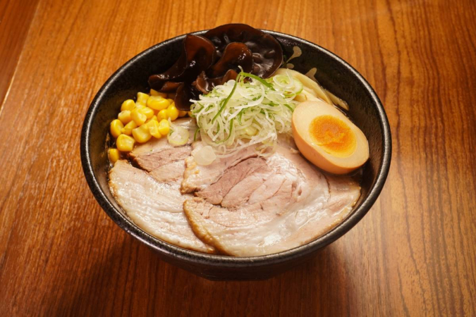 Hakata Hankyu Winter Hokkaido Products Fair Baisensha Kamifurano Locally Farmed Pig Char Siu Ramen (Miso/Soy Sauce)