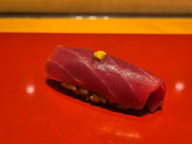 Teru-zushi: Red meat