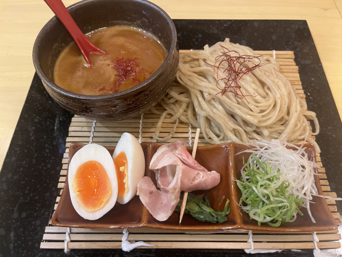 博多海老豚骨ラーメン維櫻（イオ）特製海老つけ麺