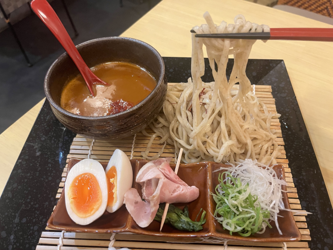 博多海老豚骨ラーメン維櫻（イオ）特製海老つけ麺