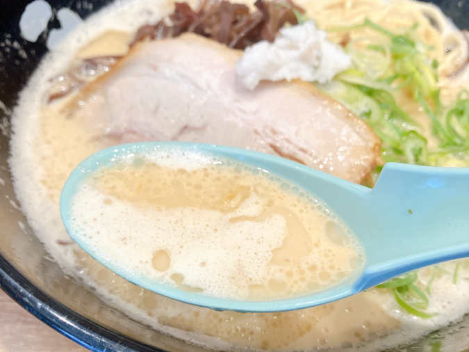 ぎょらん亭　どろラーメン