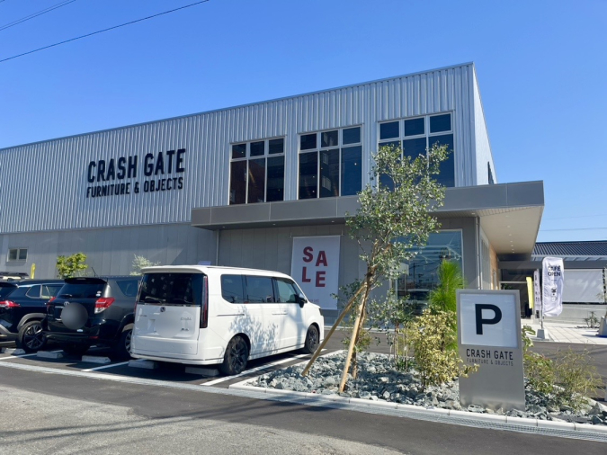 OASIS CAFE （オアシス カフェ）クラッシュゲート福岡大川本店外観