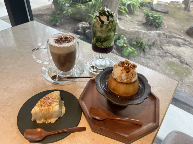 At the MARQUEE: Premium Uji matcha and brown sugar jelly frappes, large and delicious puddings, brulee cheesecake, and hot cafe mocha