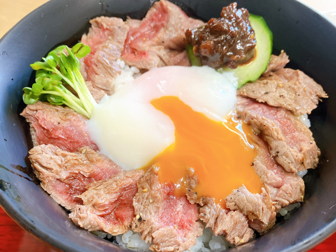 ごとう屋　あか牛丼