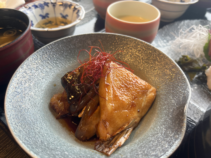 魚匠玄海　魚匠御膳　あら炊き