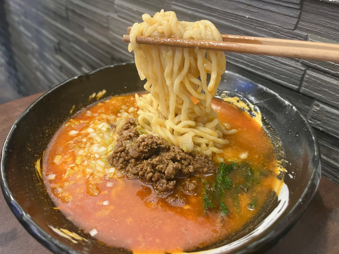 一すじ住吉店　担々麺