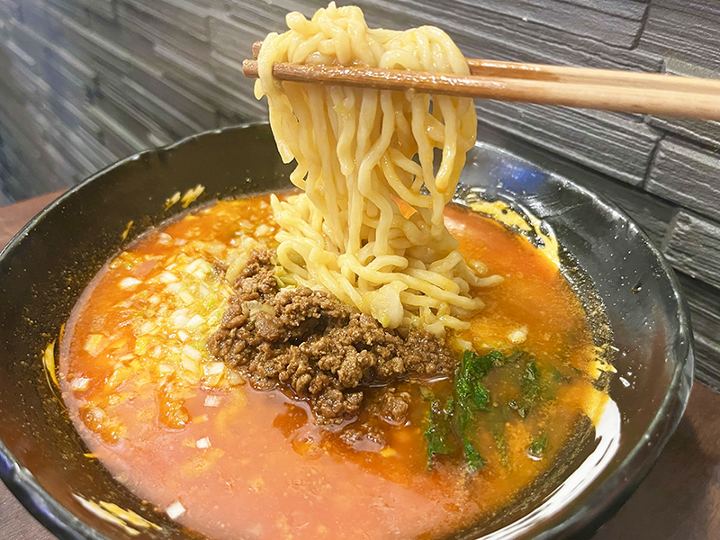 一すじ住吉店　担々麺