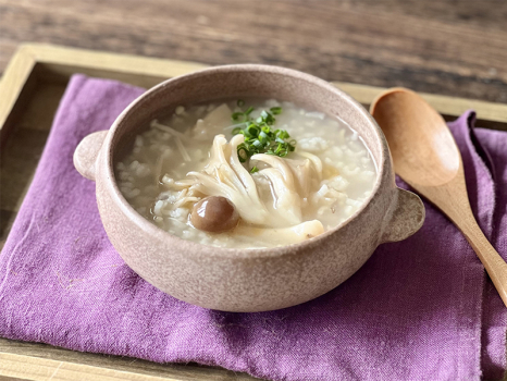 中願寺あゆみレシピ　シンプルきのこがゆ