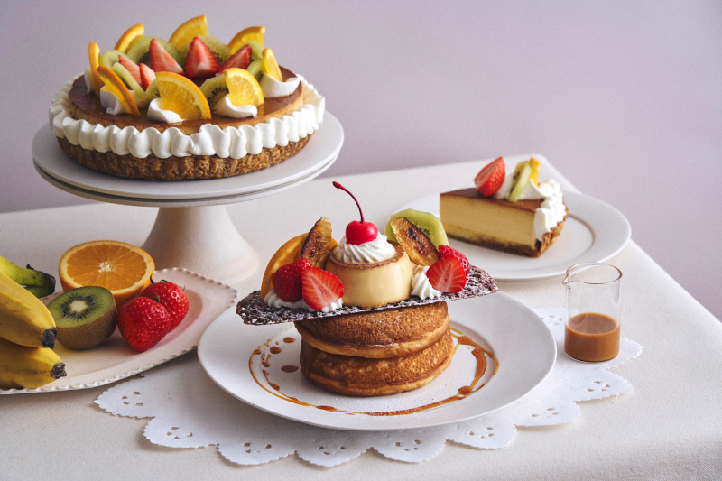 ビブリオテークのプリンアラモードフェア　プリンアラモードのパンケーキ 濃厚キャラメルソース