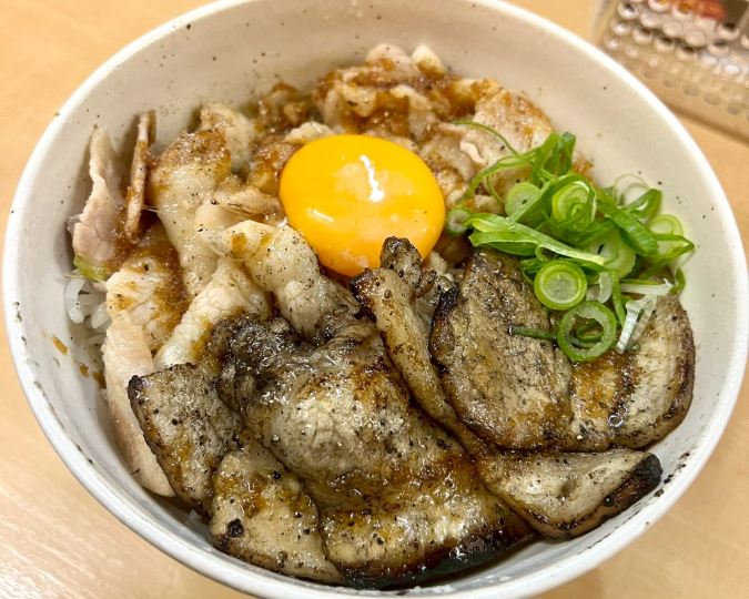 肉ランチまとめ　豚マニア　豚マニア丼