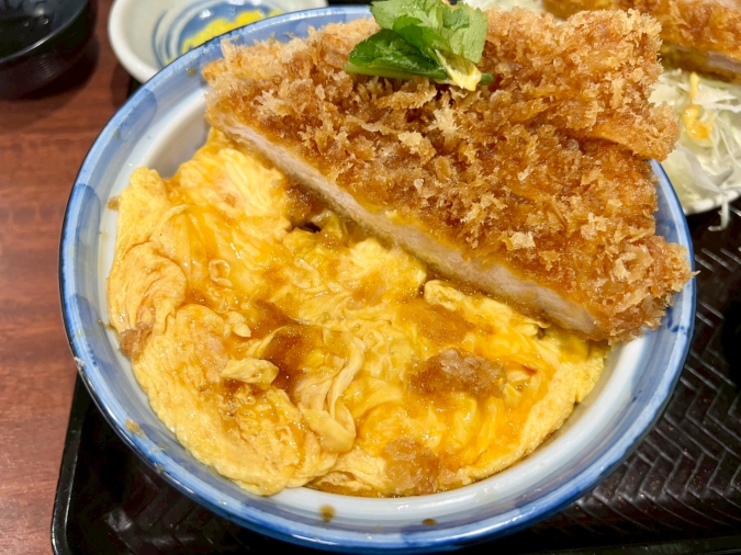 肉ランチまとめ　とんかつわか葉　たまご