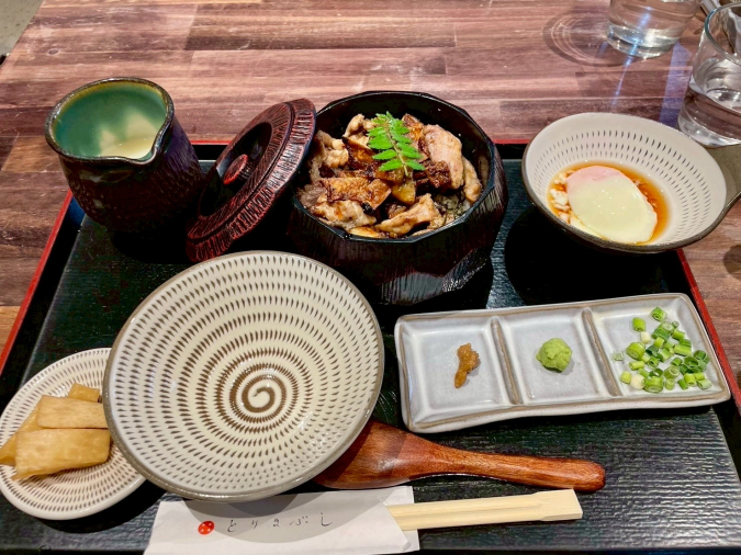 肉ランチまとめ　とりまぶし　とりまぶし御膳