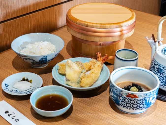 割烹よし田 鯛茶天ぷらハーフセット