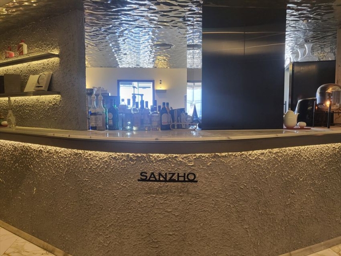 サンジョのバーカウンター